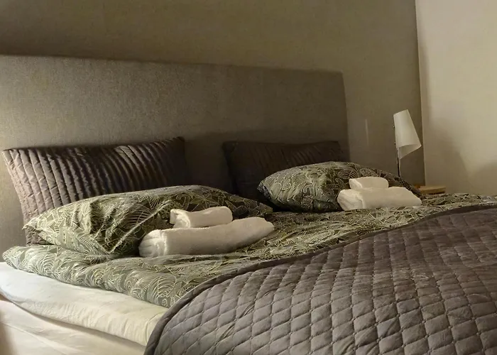 Villa Santa's Neighbor In