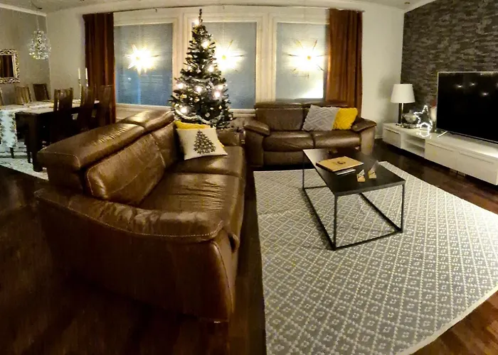 Santa's Neighbor In Villa Rovaniemi